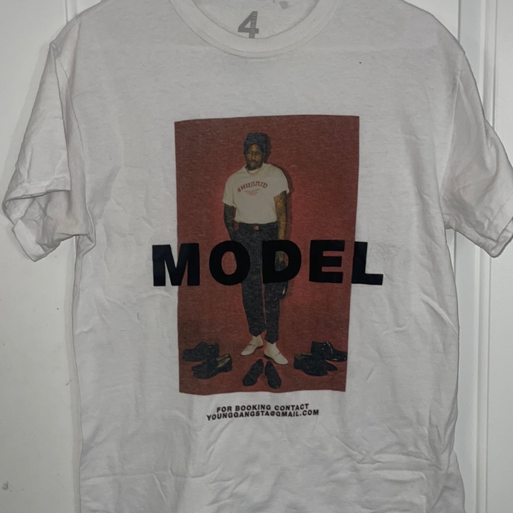 YG MODEL VINTAGE TEE